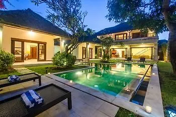 Hotel Bugis Seminyak (Bali)